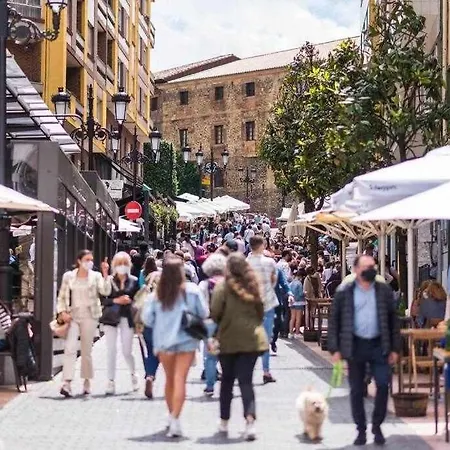 La Muralla By Muralla * 奥维耶多